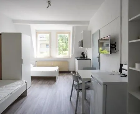Studio Tassilo Apartment *